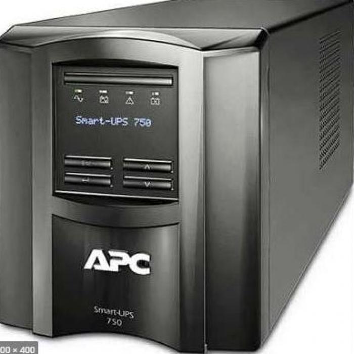 APC SMT750I Smart-UPS 750VA LCD 230V