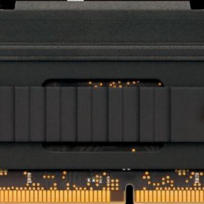 BALLISTIX BLE8G4D40BEEAK 8GB 4000MHz DDR4 CL18 Soğutuculu Masaüstü Ram