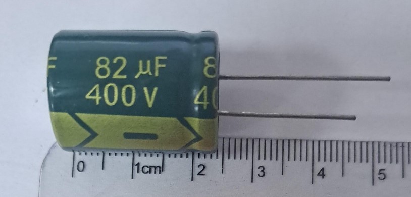 82/400 TEL BACAK KONDANSATÖR 82 MF 400 VOLT