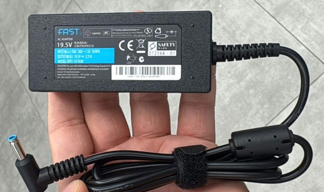FAST CUADP061 CU61 19.5V 2.31A 65W  4.5*3.0 MM UÇLU HP NOTEBOOK ADAPTÖRÜ