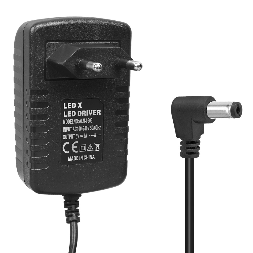 POWERMASTER LEDX ALN-0503  5 VOLT - 3 AMPER 5.5*2.5 MM L UÇLU LEDLİ PLASTİK KASA ADAPTÖR