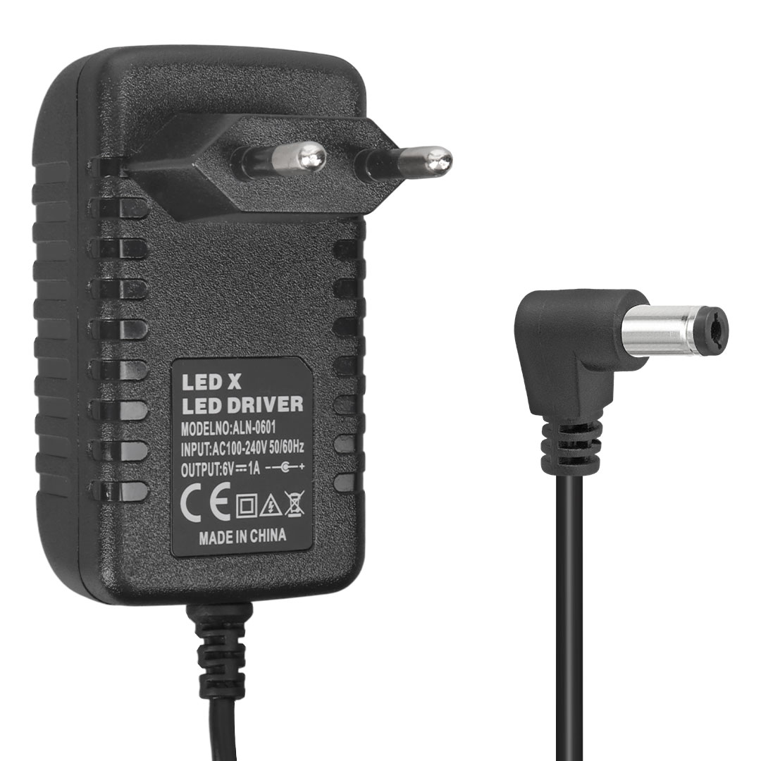 POWERMASTER LEDX ALN-0601  6 VOLT - 1 AMPER 5.5*2.5 MM UÇLU LEDLİ PRİZ TİPİ ADAPTÖR