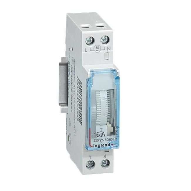 Legrand Zaman Saati Rezervli Anahtarlı Günlük (03740)